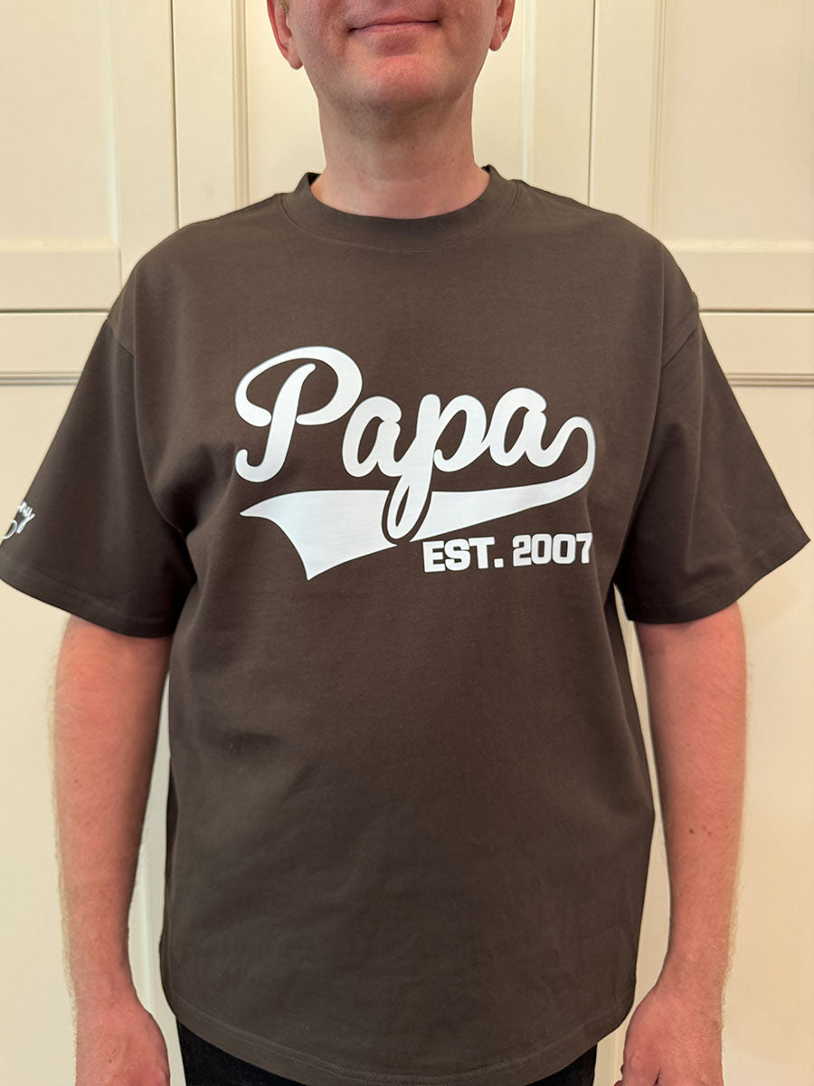 Personalized Dad T-shirt/Sweatshirt/Hoodie with Kids Name on sleeve-Custom Gifts-Choose any Year